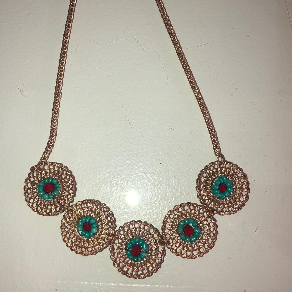 Statement necklace